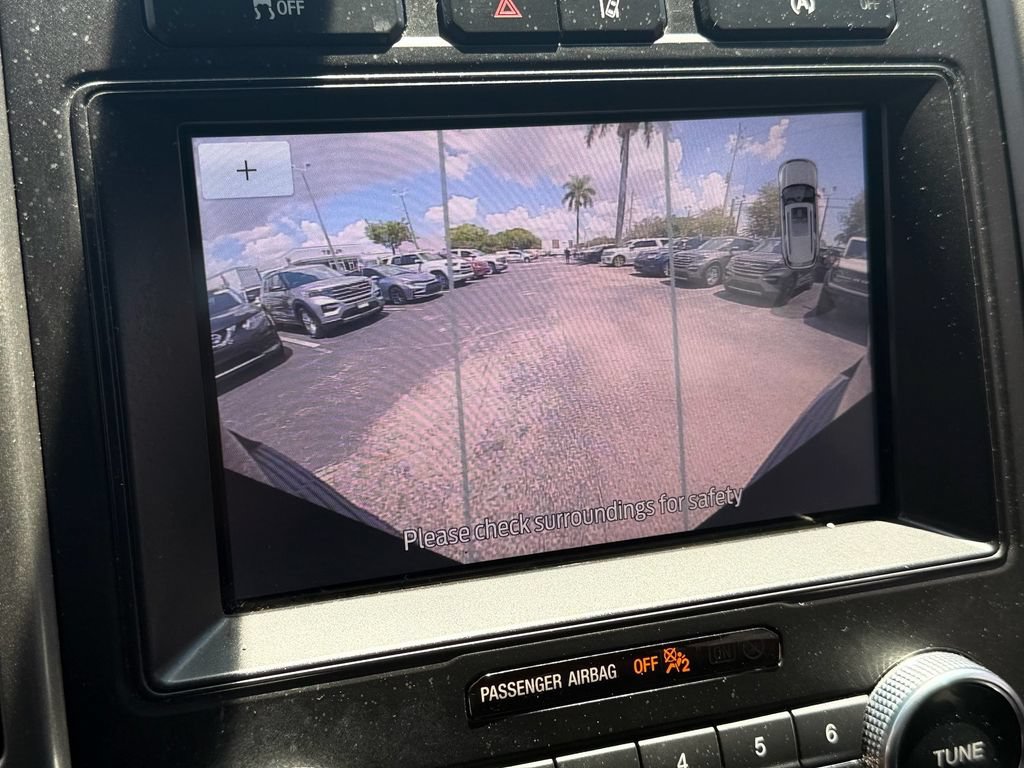 Used 2020 Ford Expedition XLT RWD image 24