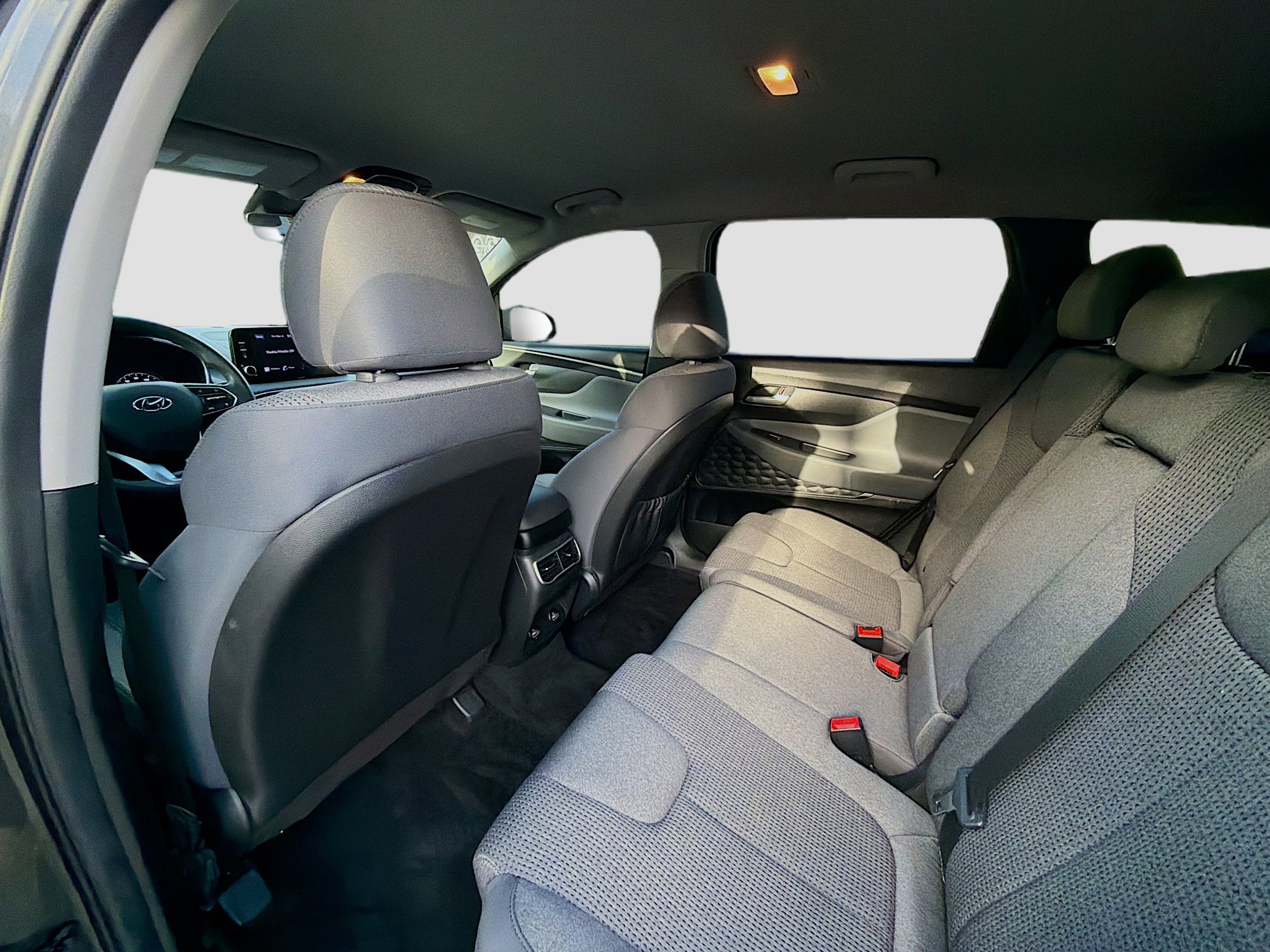 Used 2021 Hyundai Santa Fe SEL w/ Cargo Package image 24