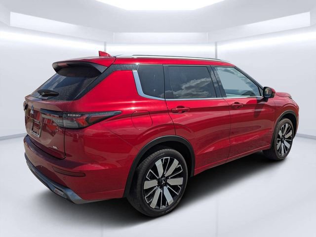 Used 2025 Mitsubishi Outlander SEL image 4