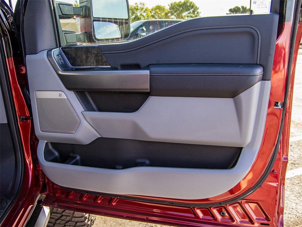 New 2026 Ford F250 XLT w/ XLT Premium Package image 24