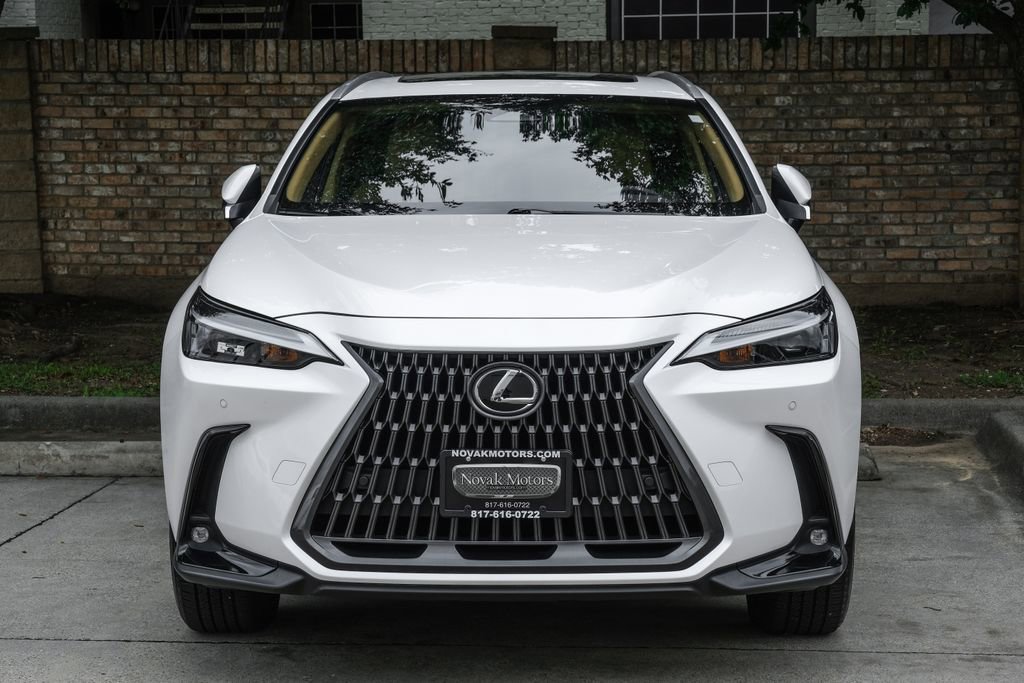 Used 2024 Lexus NX 350 AWD image 11