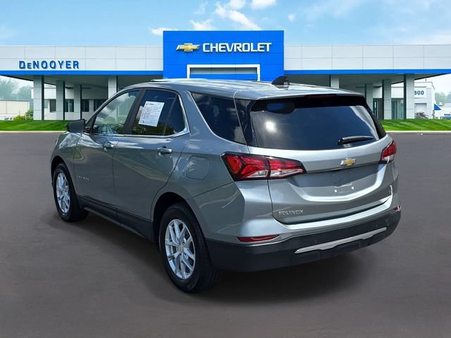 Used 2023 Chevrolet Equinox LT FWD image 11