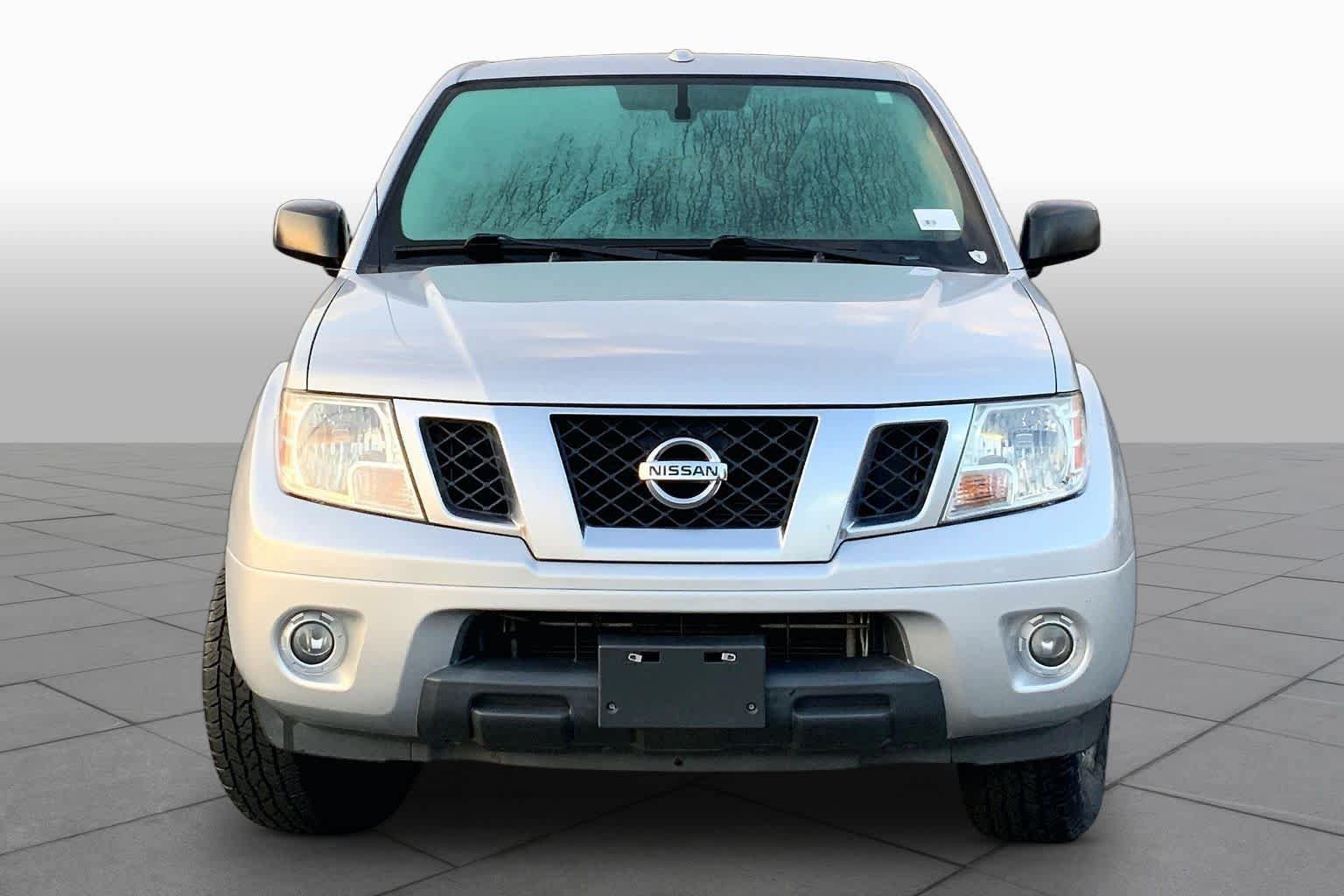 Used 2017 Nissan Frontier Desert Runner RWD image 4