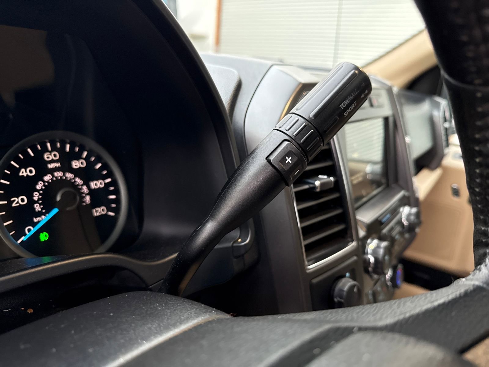 Used 2017 Ford F150 XLT w/ Equipment Group 302A Luxury image 24