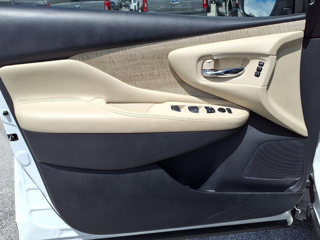 Used 2023 Nissan Murano SL image 23