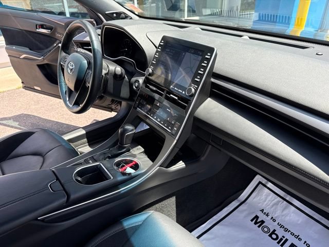 Used 2022 Toyota Avalon Touring FWD image 29