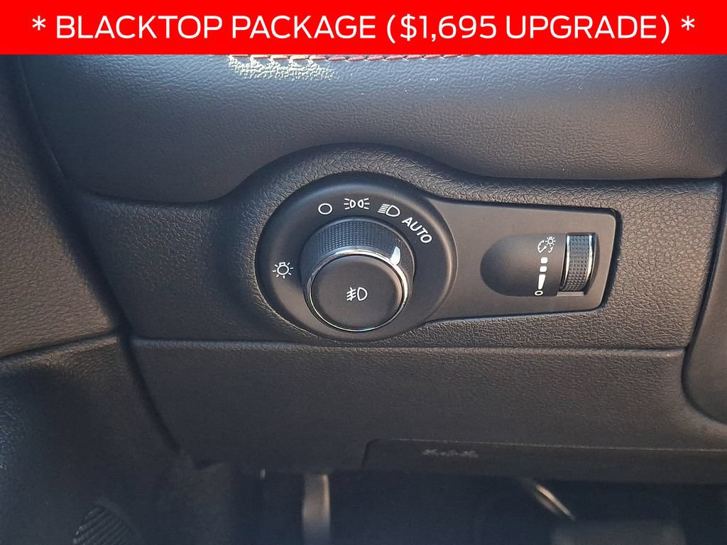 Used 2023 Dodge Durango R/T AWD/4WD image 27