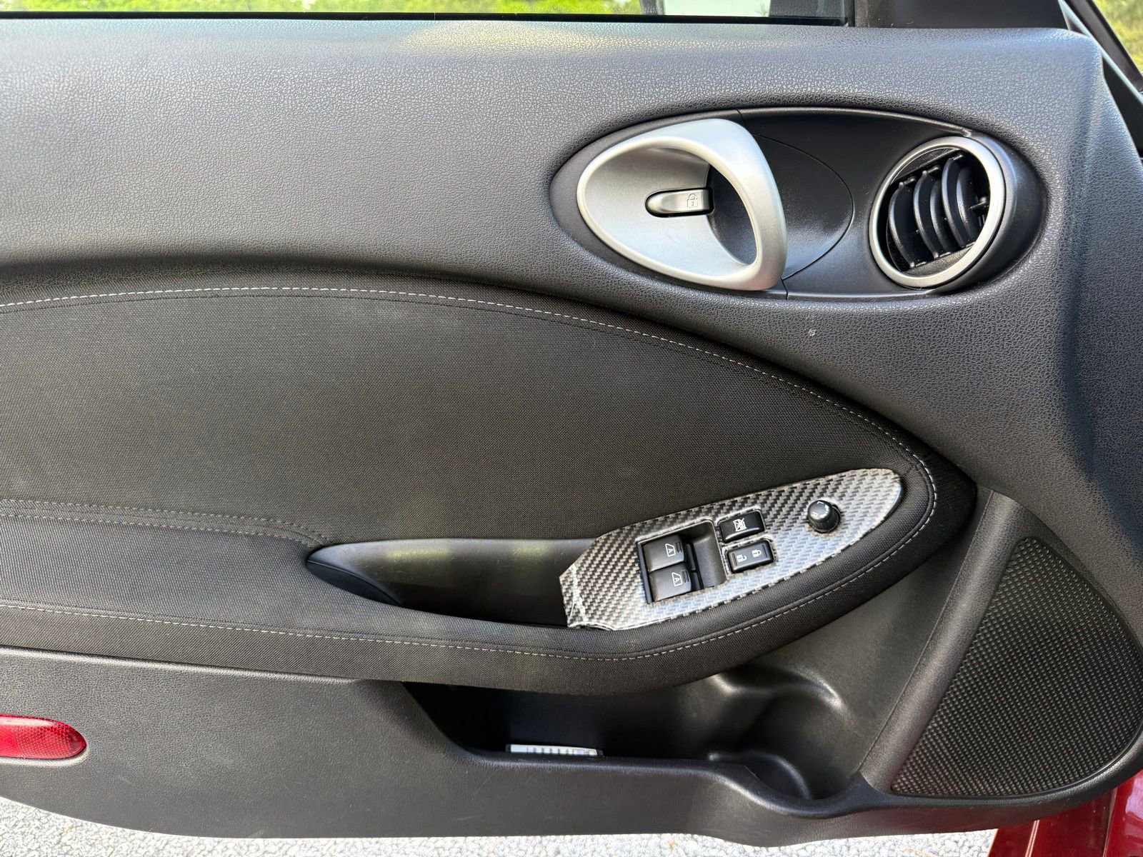 Used 2016 Nissan 370Z Coupe RWD image 34