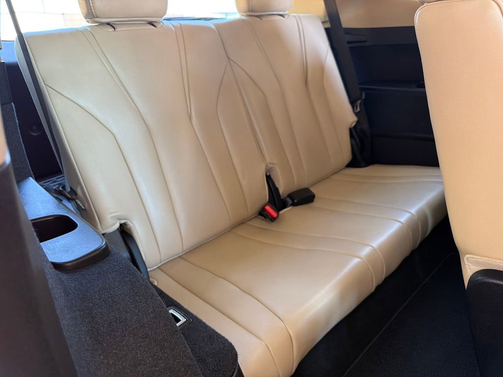 Used 2025 Acura MDX w/ Technology Package image 33