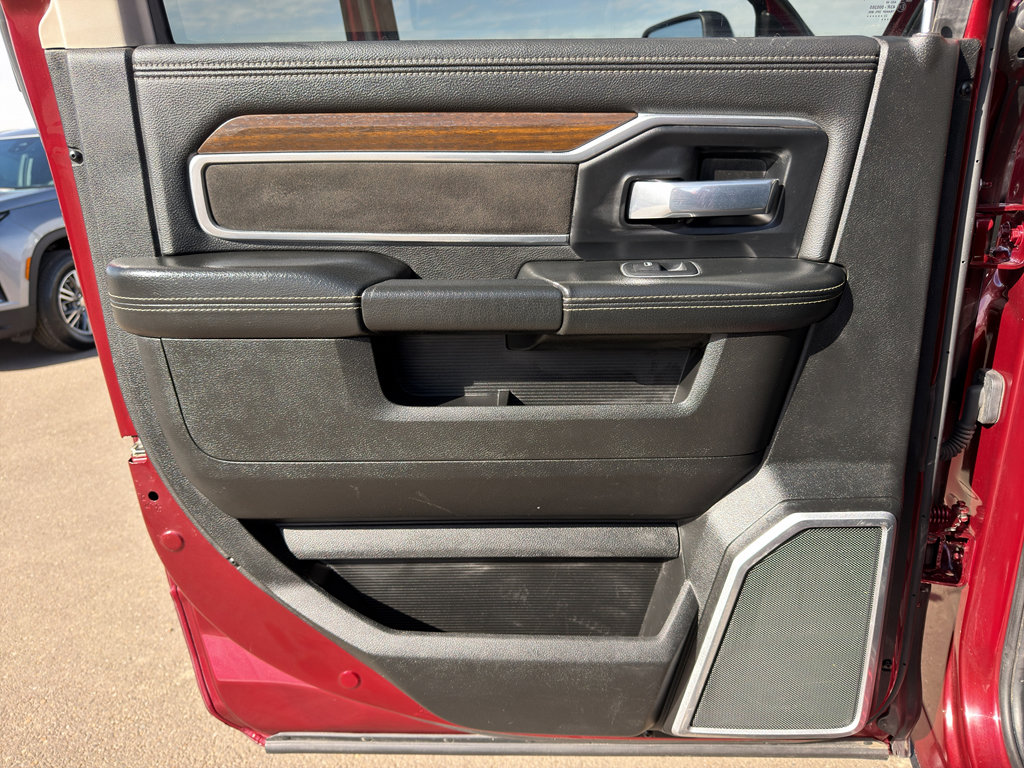 Used 2024 RAM 3500 Laramie image 15