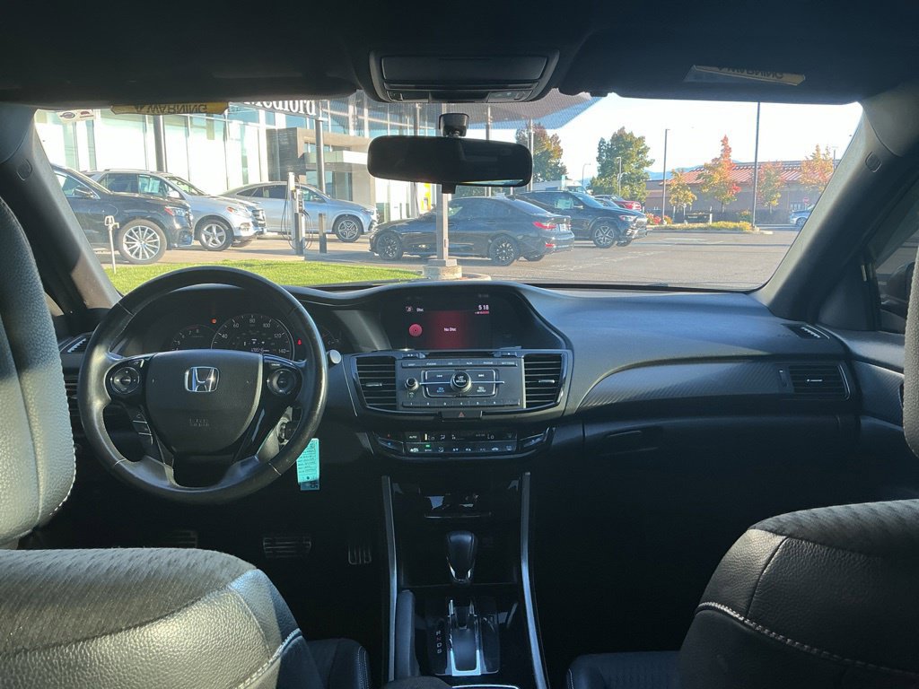 Used 2016 Honda Accord Sport image 27