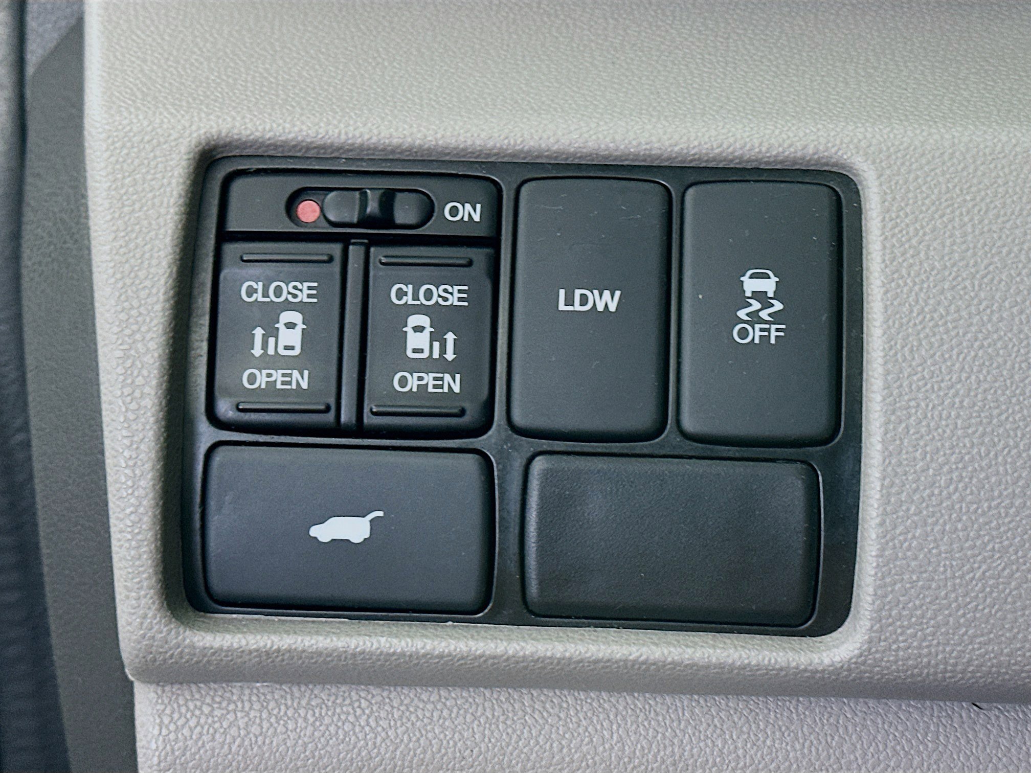 Used 2016 Honda Odyssey EX-L image 16