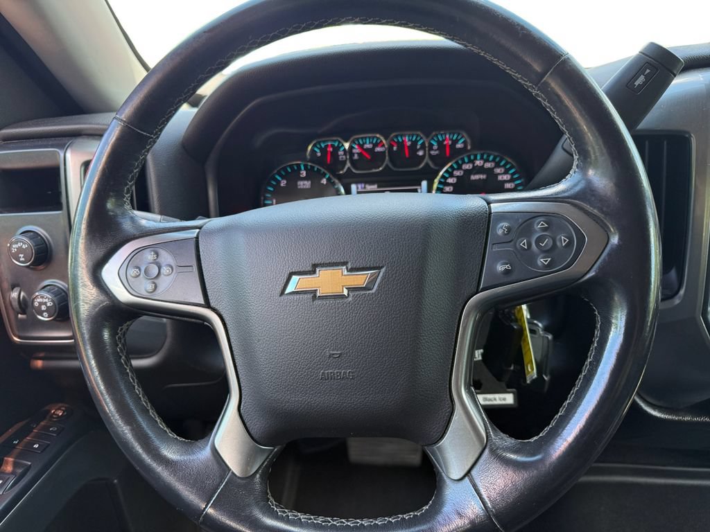 Used 2018 Chevrolet Silverado 1500 LT w/ All Star Edition AWD/4WD image 12