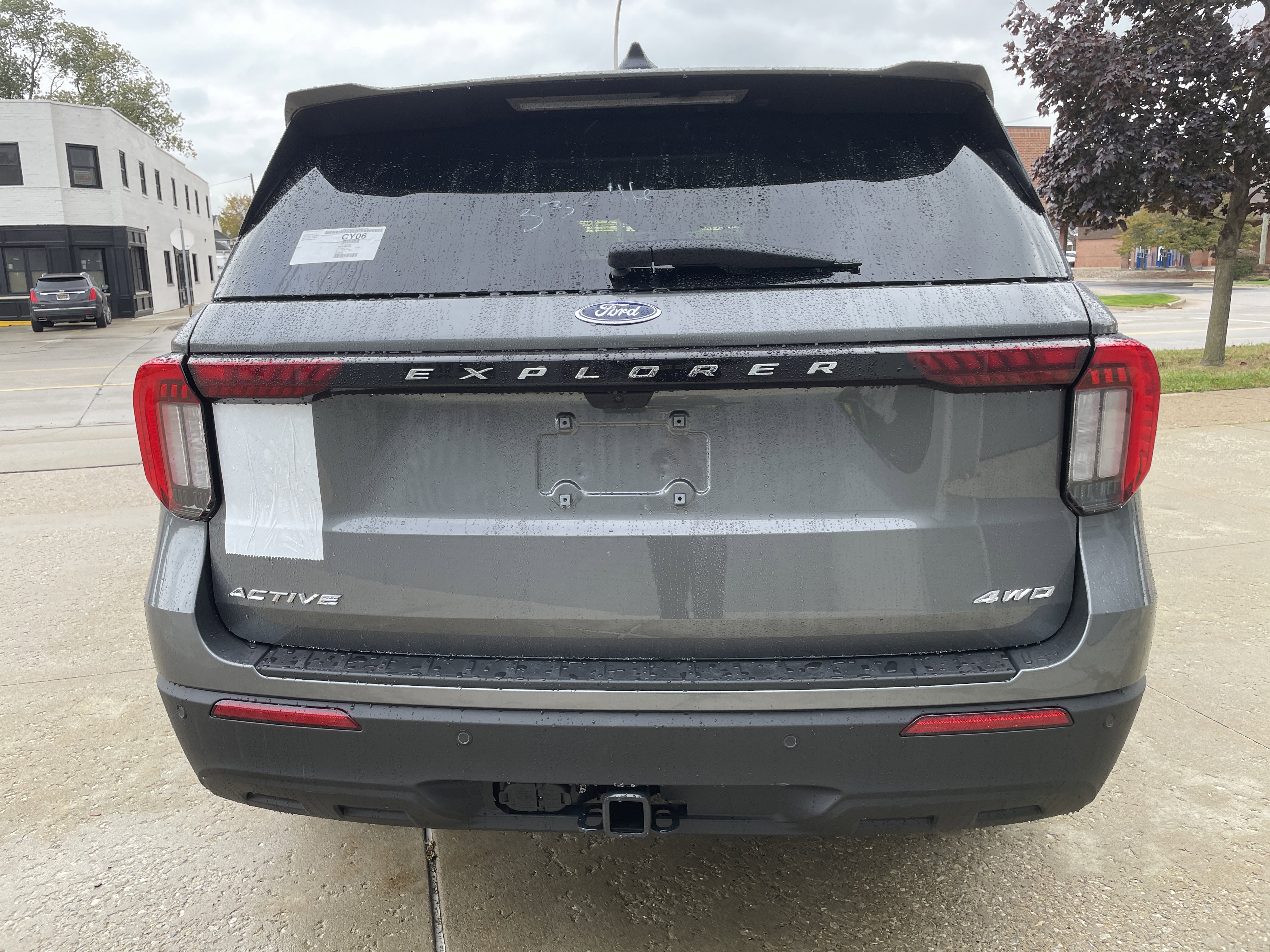 New 2026 Ford Explorer Active image 5