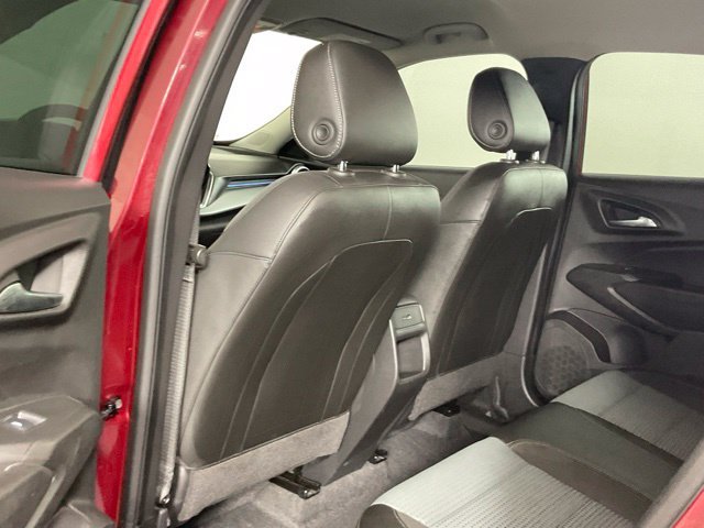 Used 2025 Chevrolet Trax LT FWD image 13
