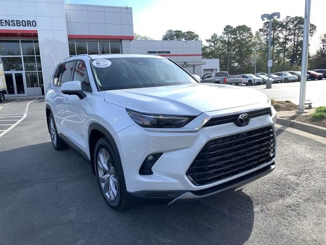 Used 2026 Toyota Grand Highlander Limited image 2