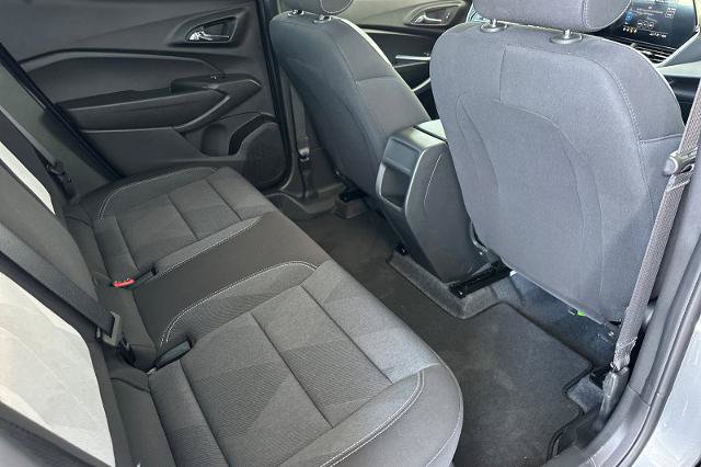 New 2026 Chevrolet Trax LS w/ LS Convenience Package FWD image 19