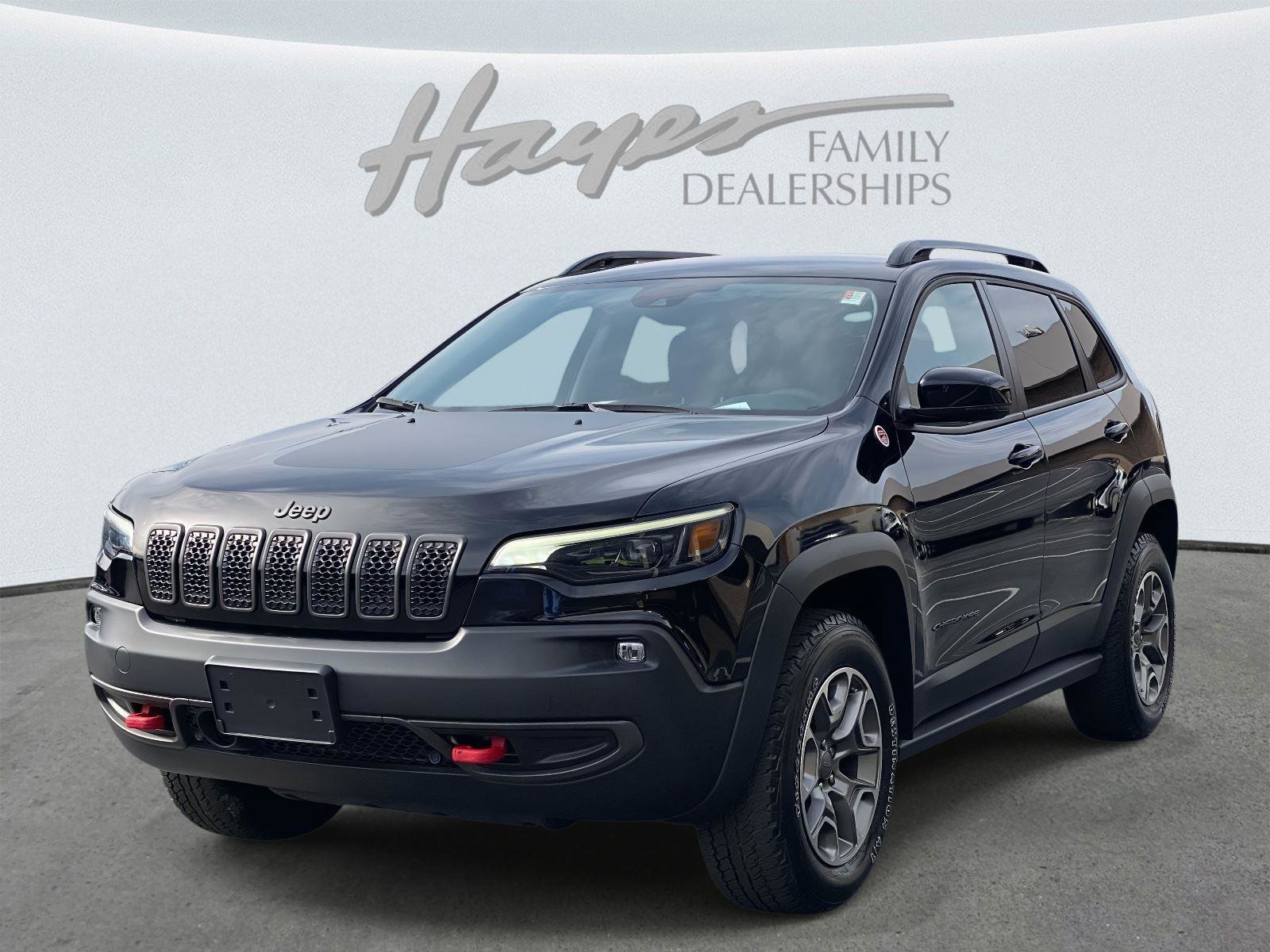 Certified 2022 Jeep Cherokee Trailhawk w/ Trailer Tow Group image 2