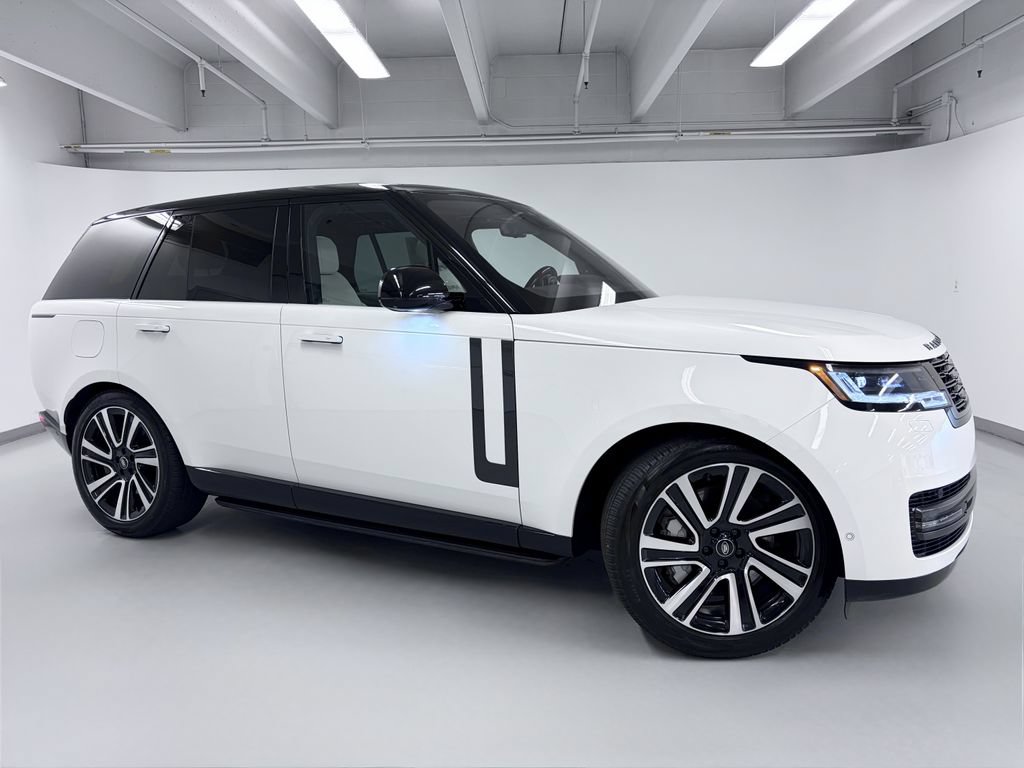 Used 2023 Land Rover Range Rover SE AWD/4WD image 8