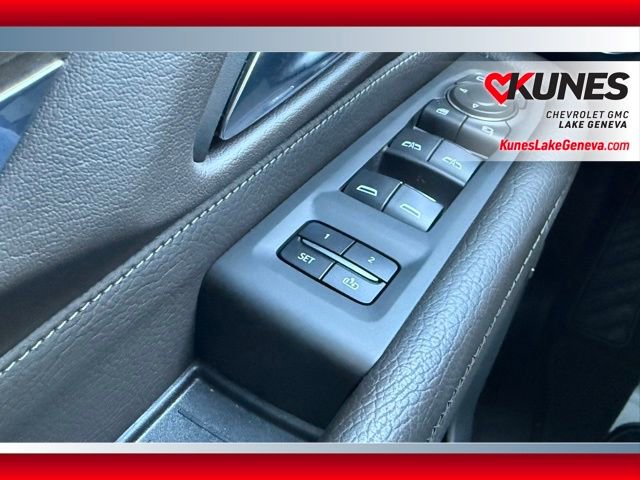 Used 2022 GMC Yukon Denali w/ Denali Premium Package image 61