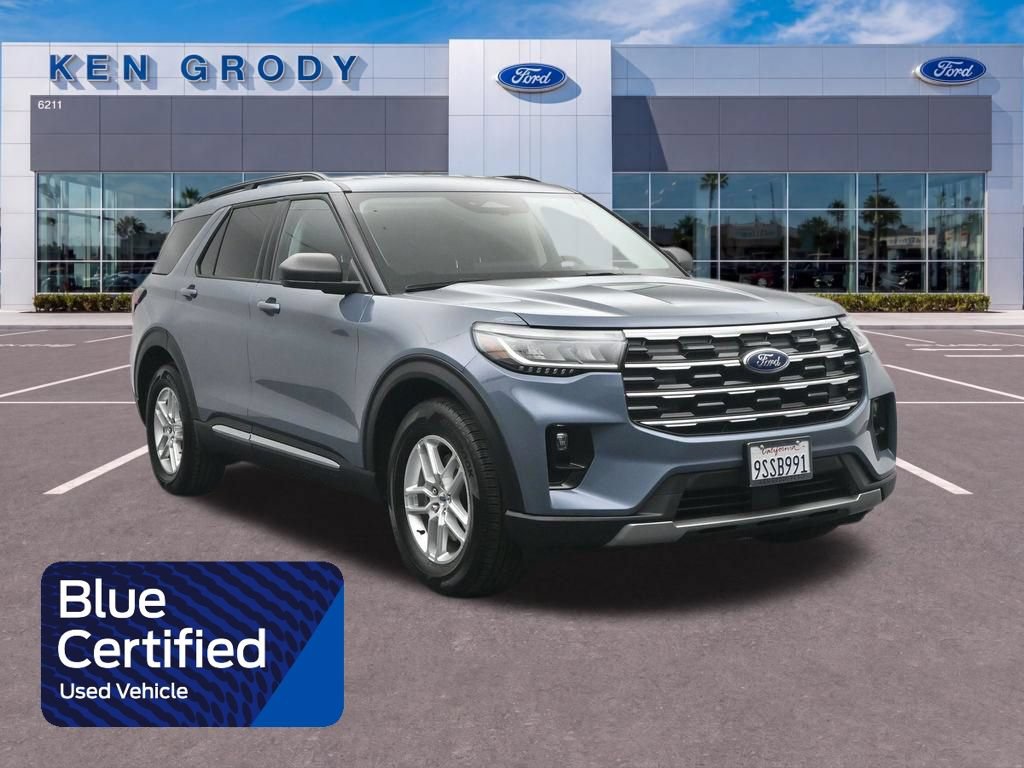 Used 2025 Ford Explorer Active w/ Active Comfort Package