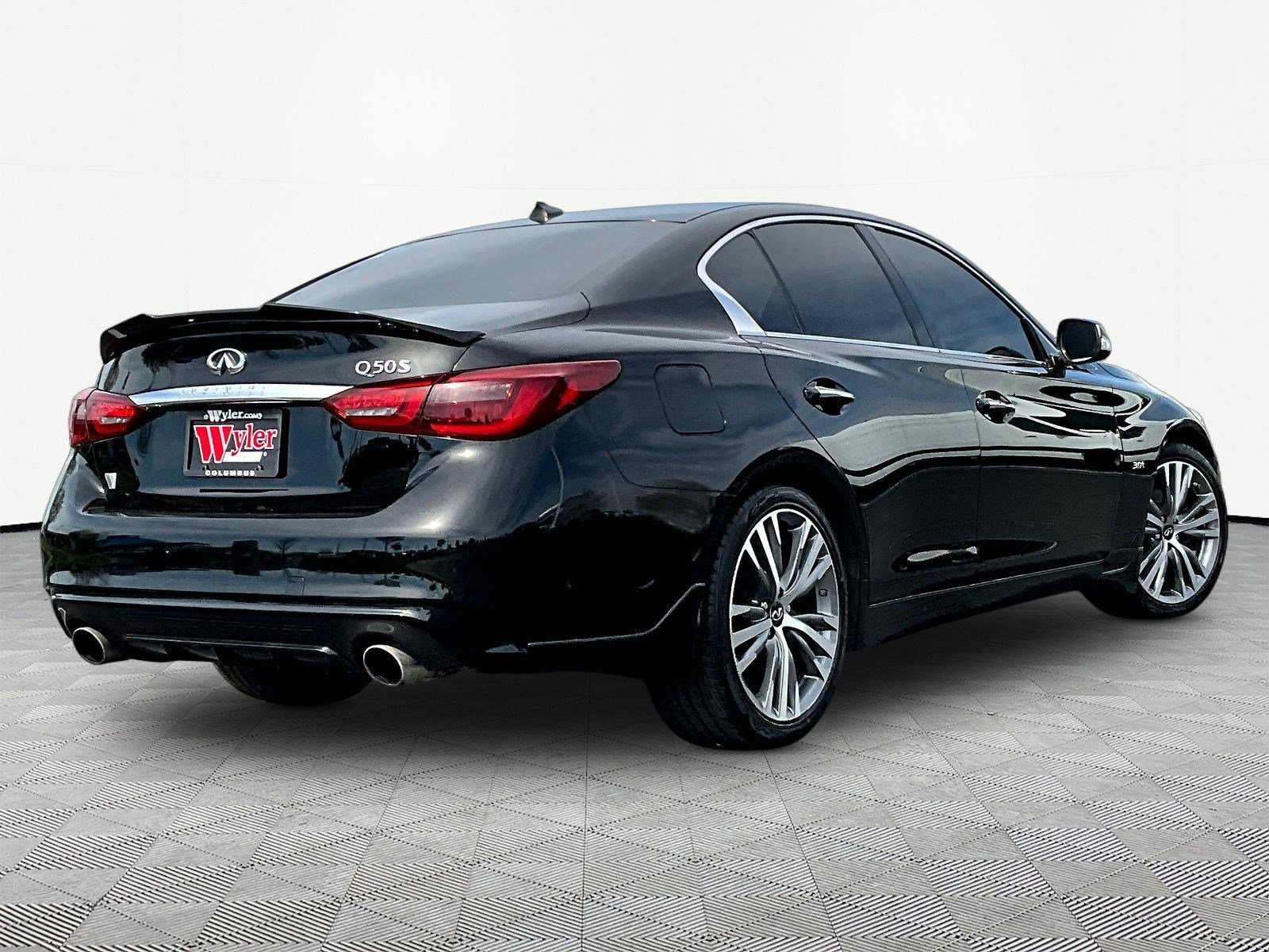 Used 2018 INFINITI Q50 Sport RWD image 6