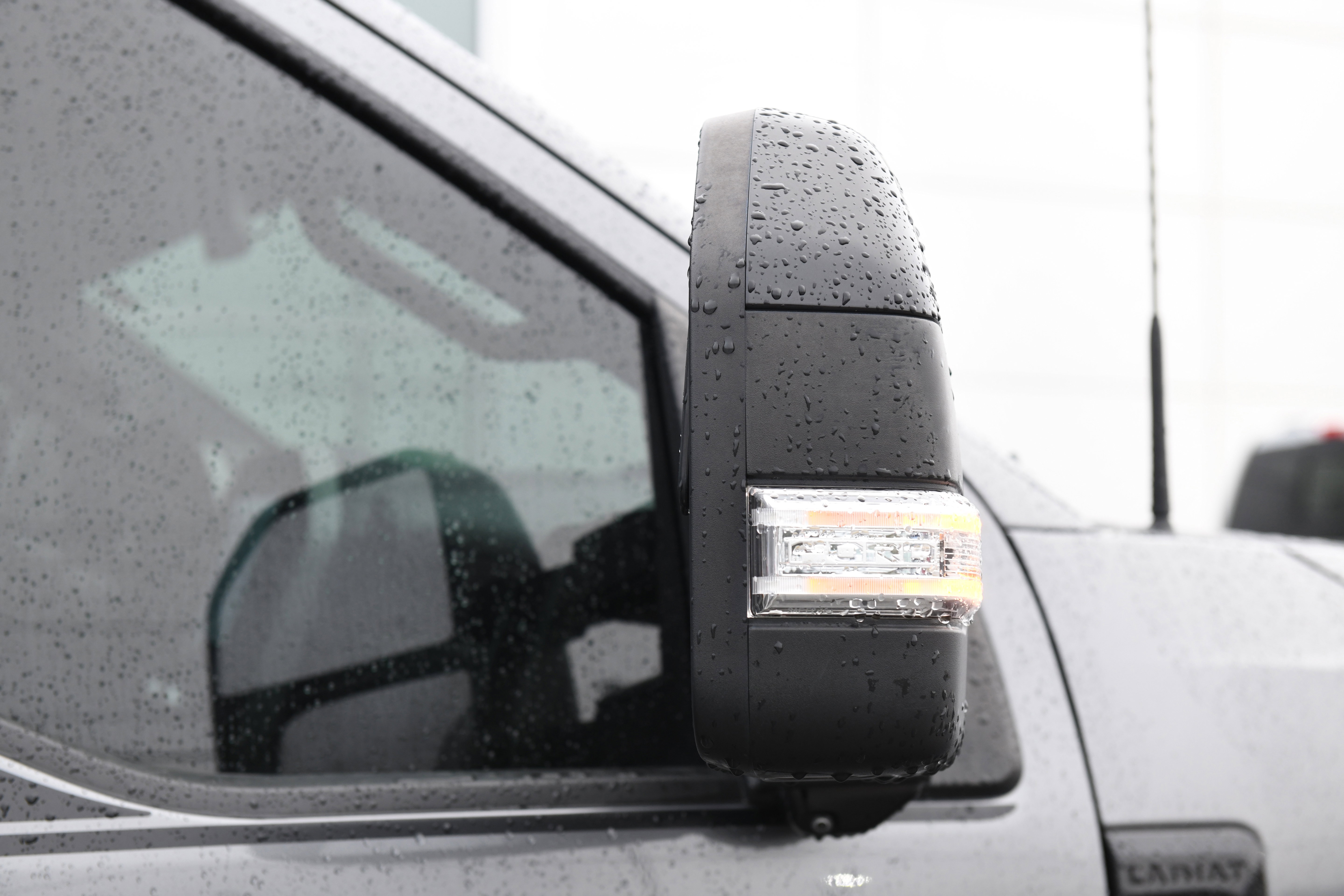 Used 2022 Ford F250 Lariat w/ Black Appearance Package image 9