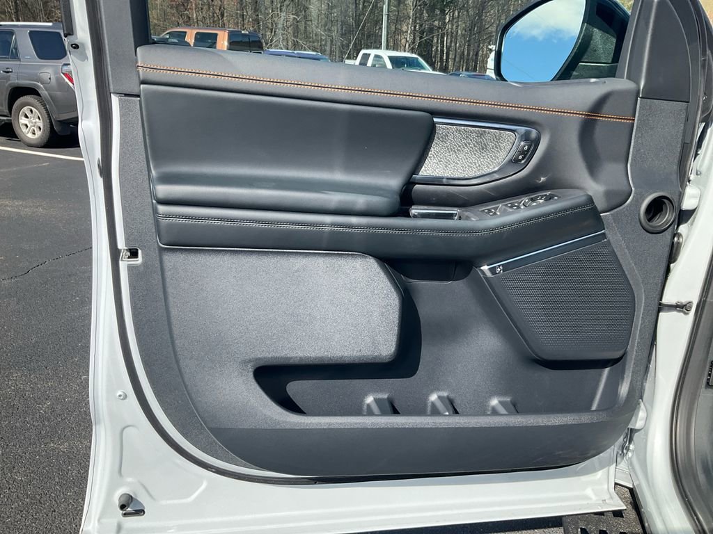 New 2026 Ford Expedition Tremor image 17