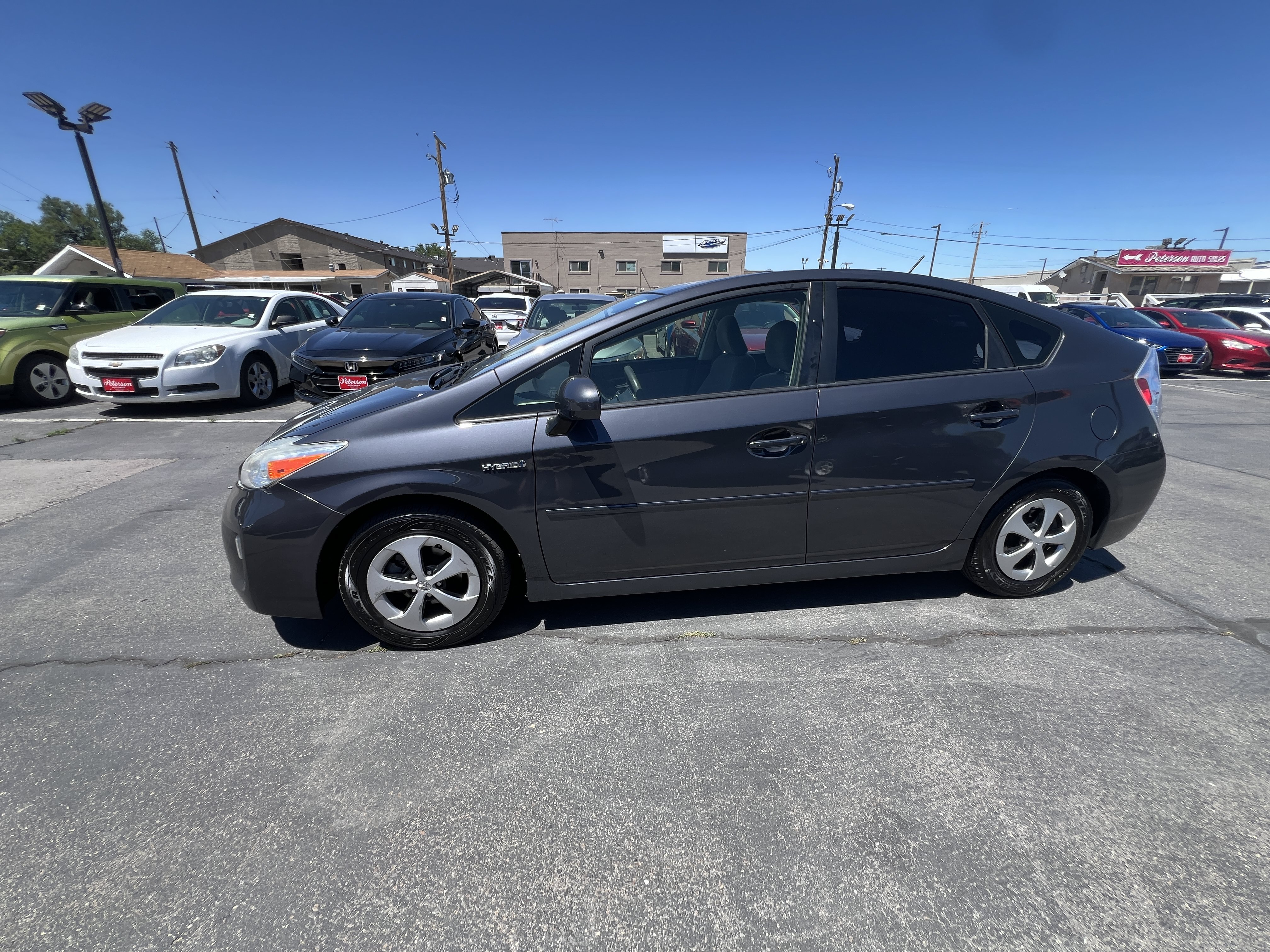 Used 2015 Toyota Prius Two FWD image 4