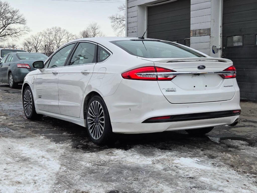 Used 2017 Ford Fusion Energi Platinum image 3