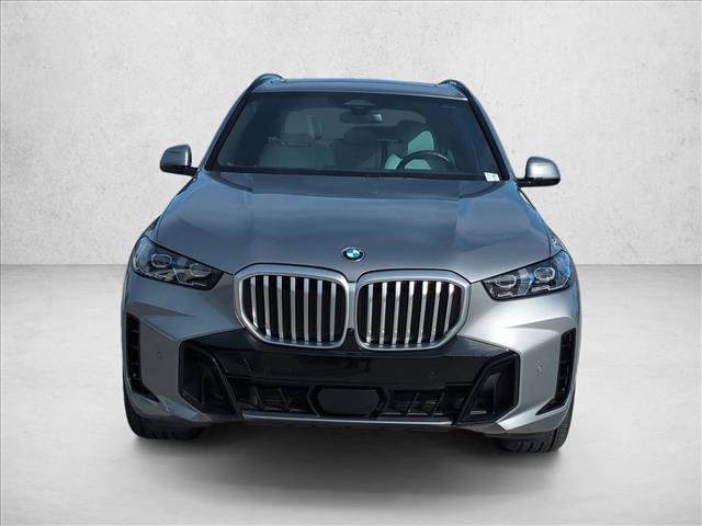 Certified 2026 BMW X5 xDrive40i w/ M Sport Package AWD/4WD image 2