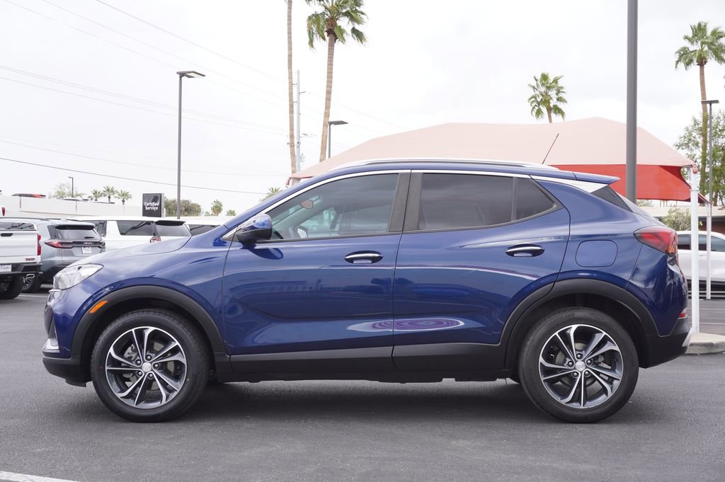 Used 2023 Buick Encore GX Select image 2