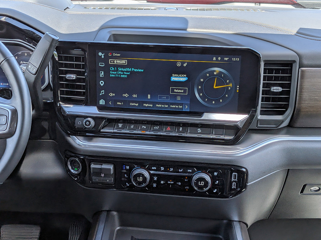 Certified 2026 Chevrolet Silverado 2500 High Country w/ Technology Package AWD/4WD image 17