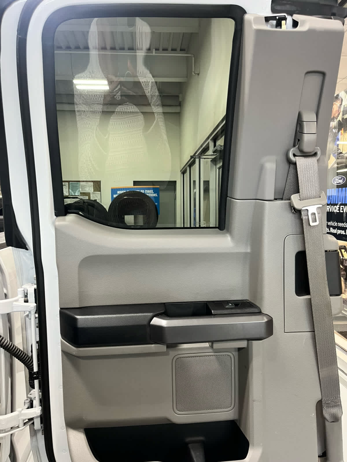 Certified 2019 Ford F250 XLT w/ XLT Value Package AWD/4WD image 31