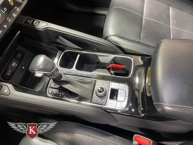Used 2020 Kia Telluride SX w/ Towing Package AWD/4WD image 18