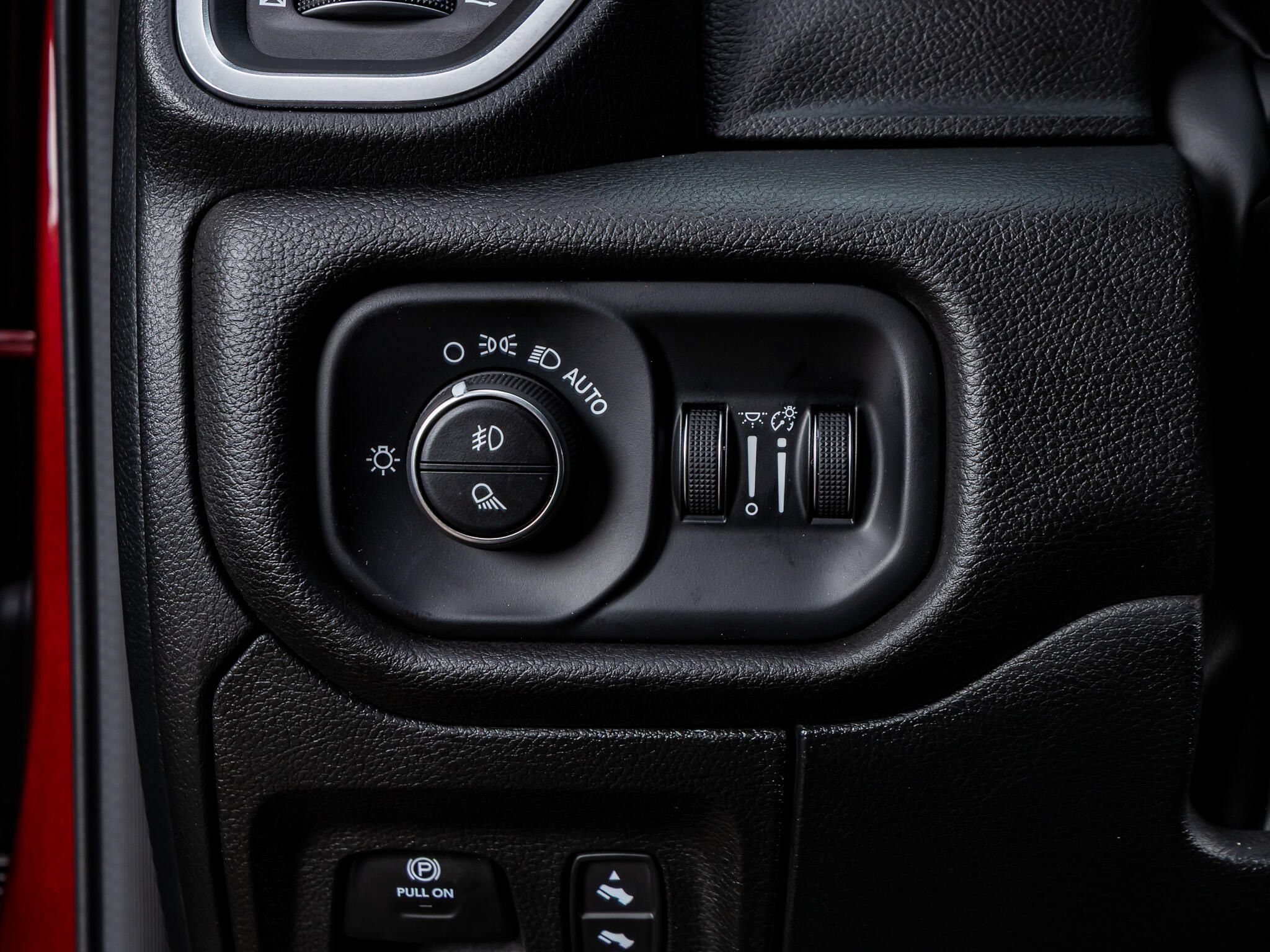 Used 2025 RAM 1500 Lone Star RWD image 19
