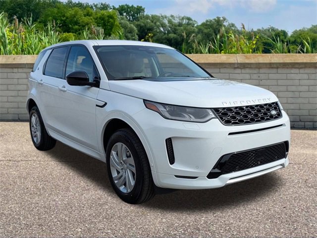 New 2025 Land Rover Discovery Sport S image 3