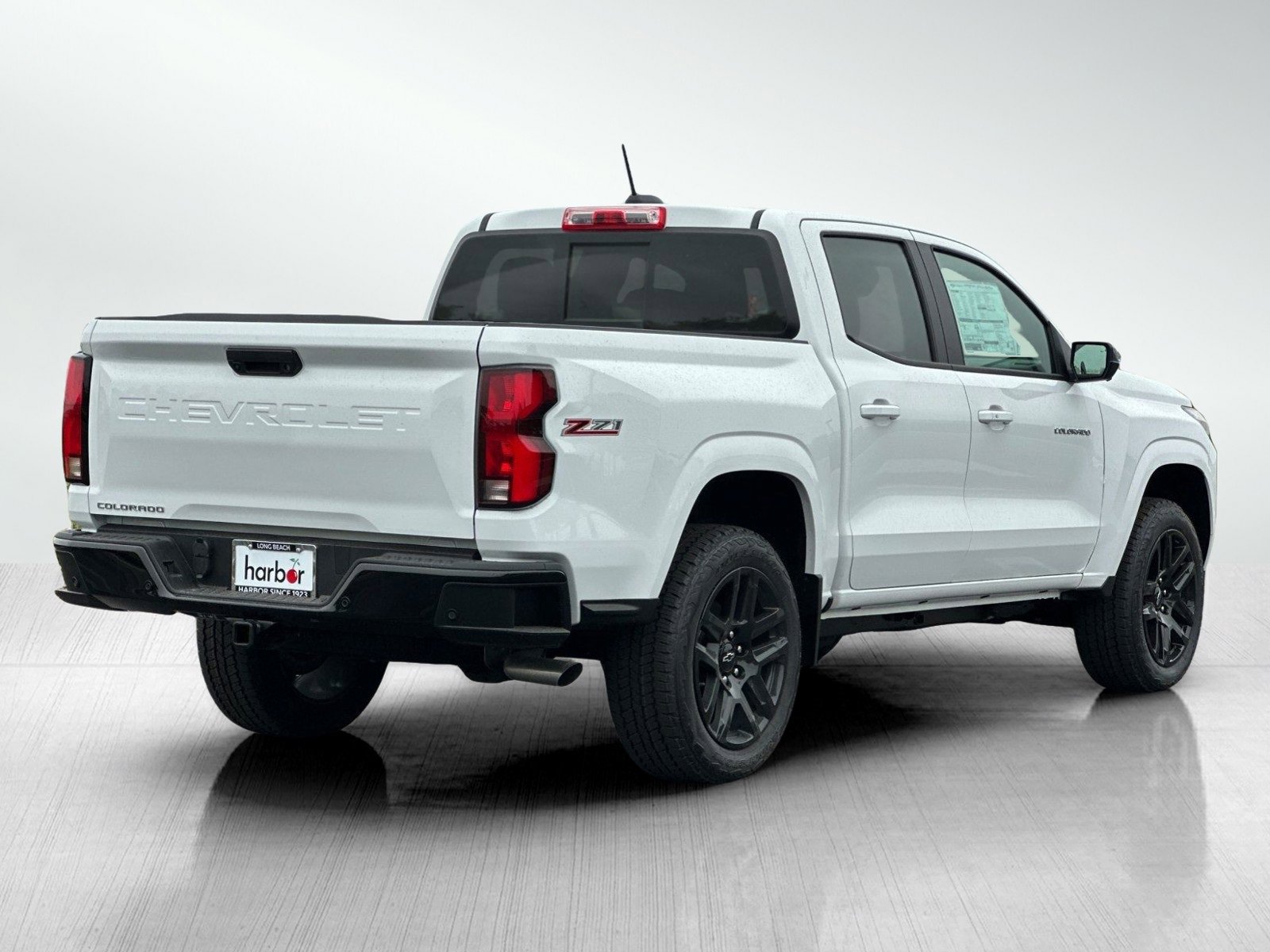 New 2025 Chevrolet Colorado Z71 w/ Technology Package image 4