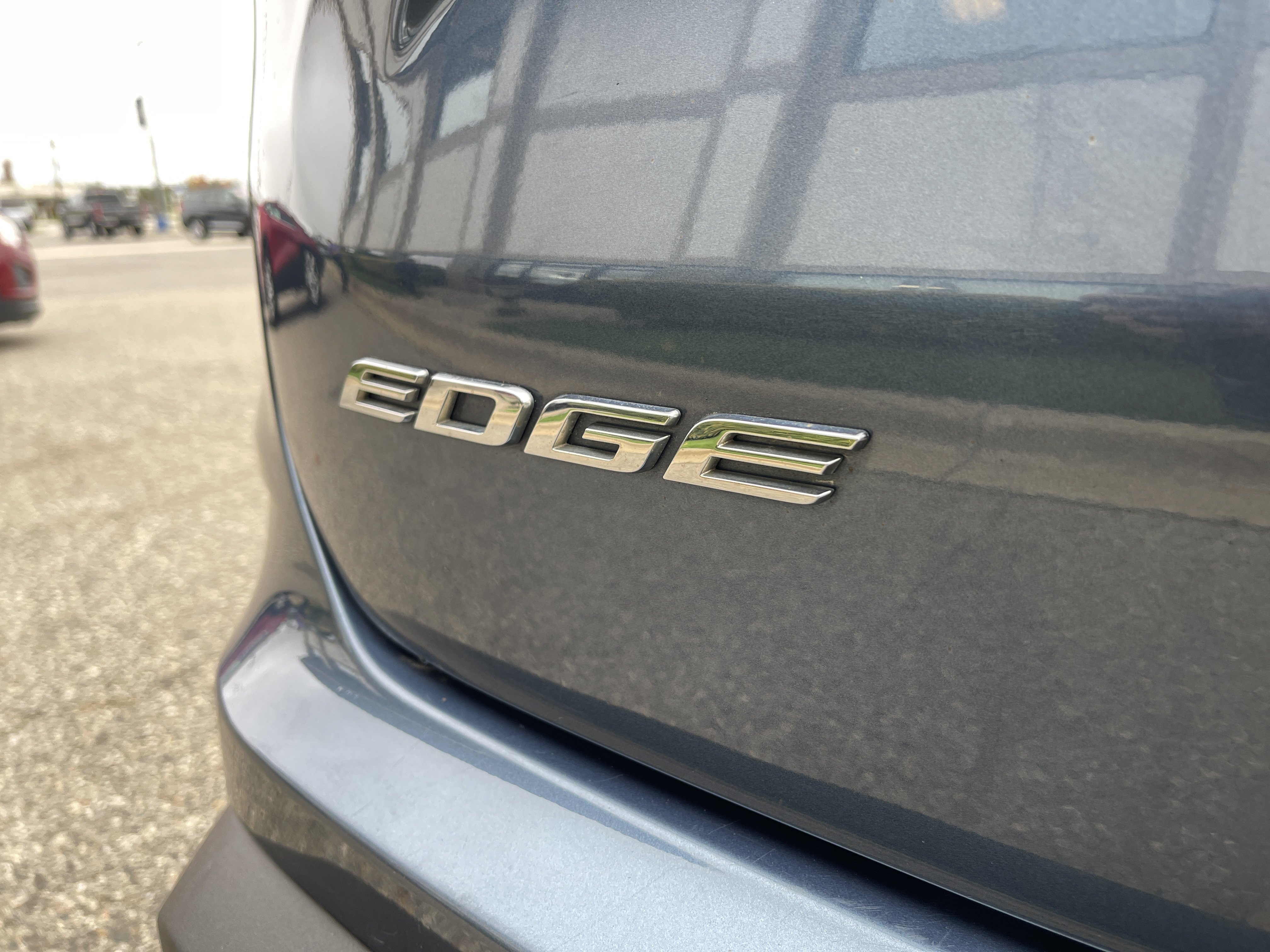 Used 2019 Ford Edge SEL w/ Equipment Group 201A AWD/4WD image 24