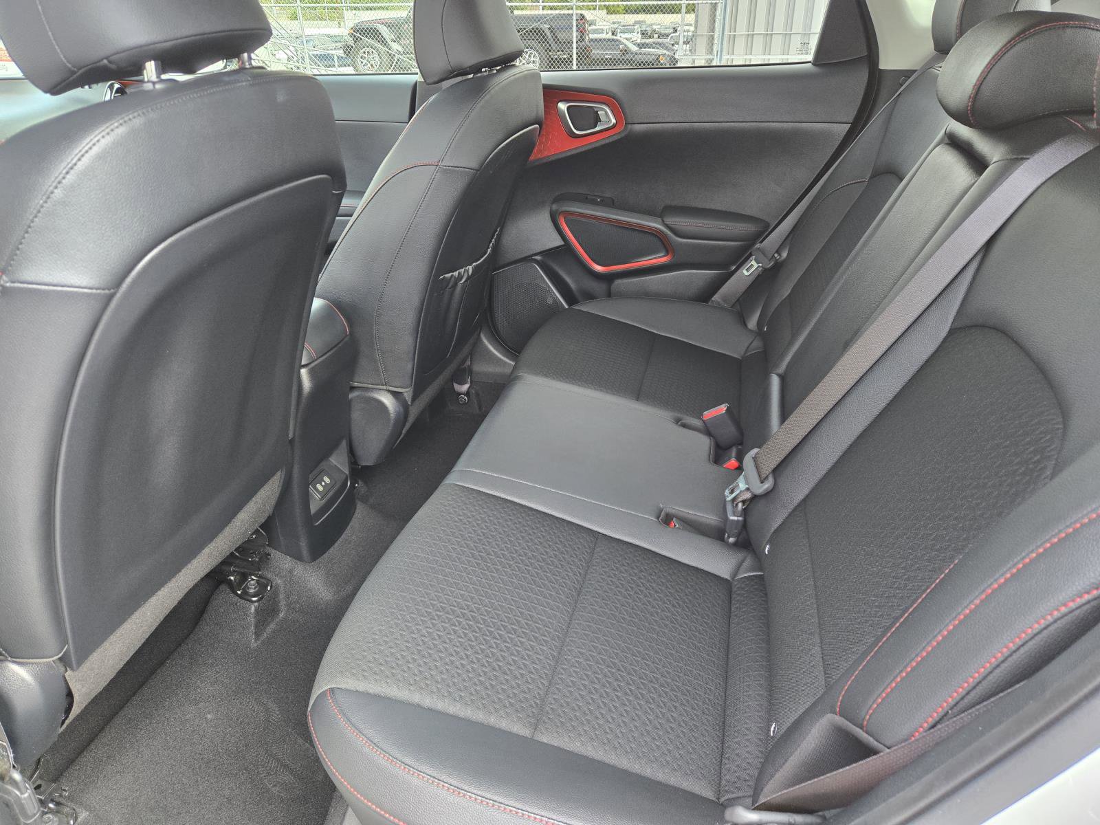 Used 2023 Kia Soul GT-Line w/ GT-Line Technology Package image 28