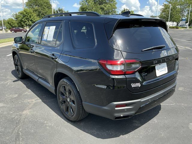 Used 2026 Honda Pilot Black Edition image 8