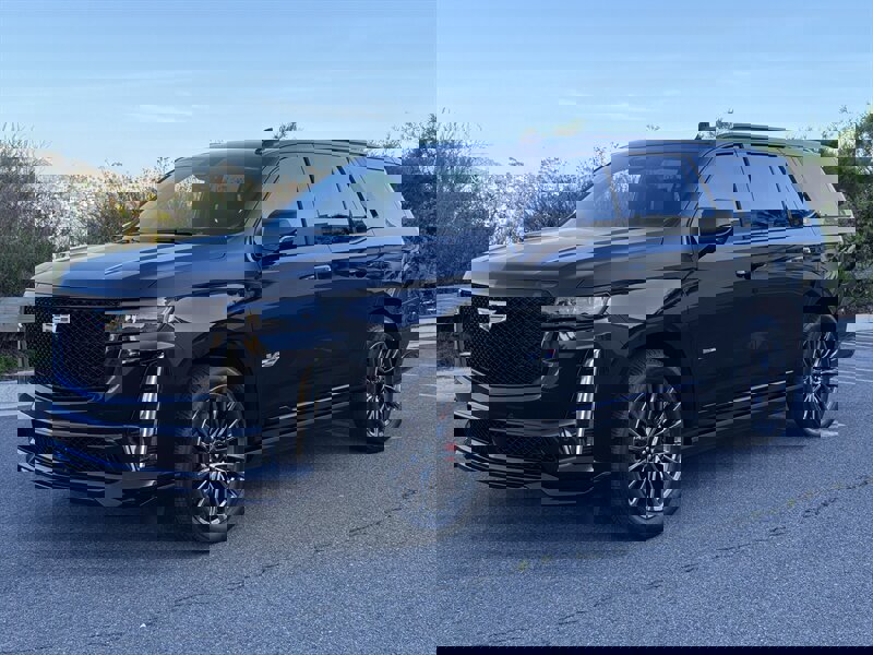 Used 2024 Cadillac Escalade V image 2