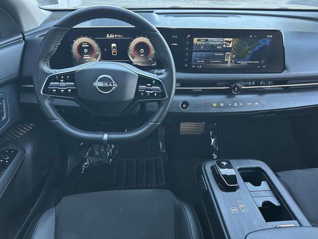 Used 2023 Nissan Ariya AWD image 16