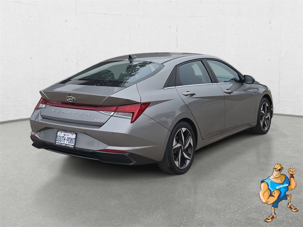 Certified 2023 Hyundai Elantra Limited image 5
