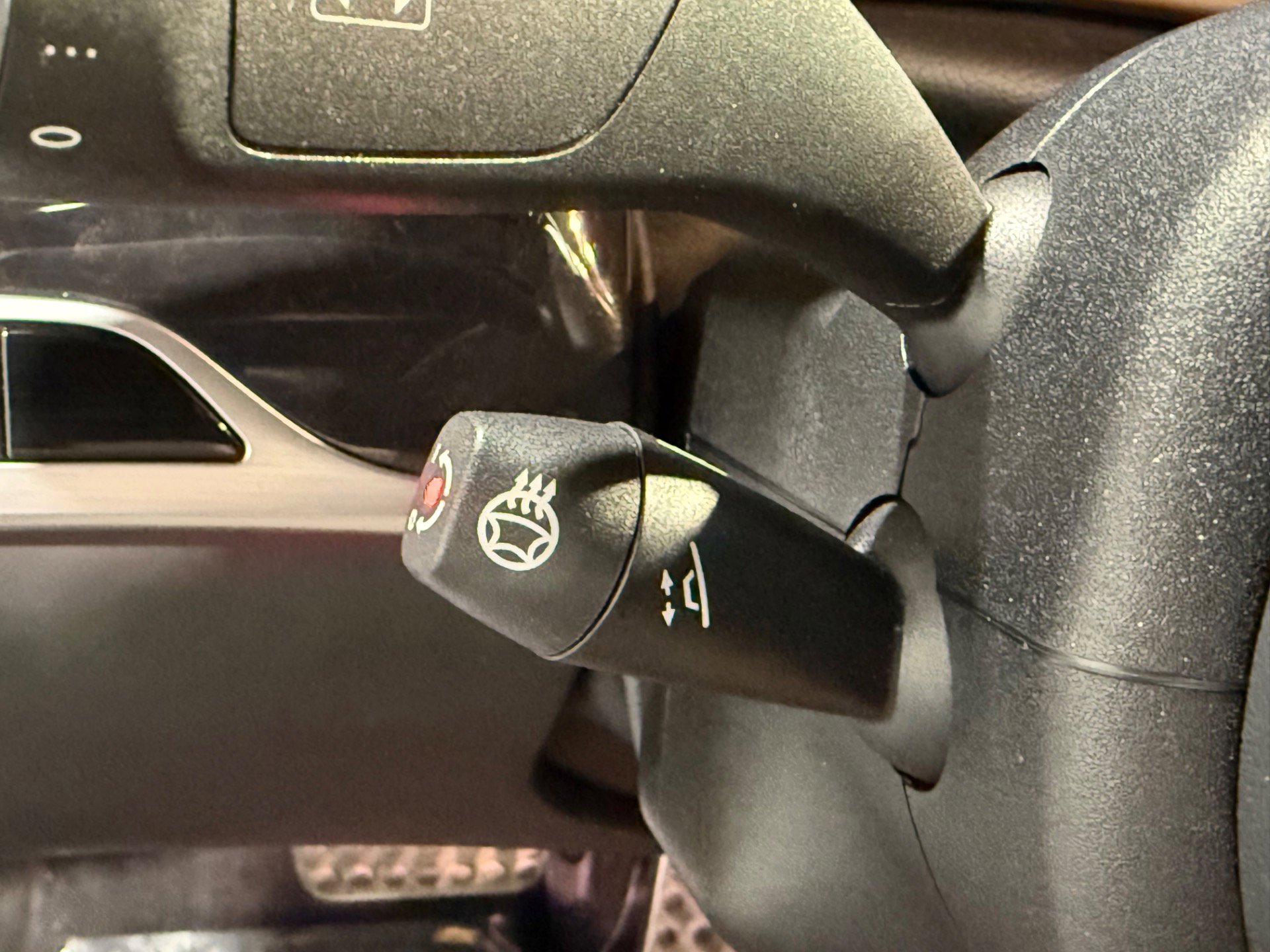 Used 2018 Mercedes-Benz S 450 S 450 4MATIC w/ AMG Line Exterior image 31