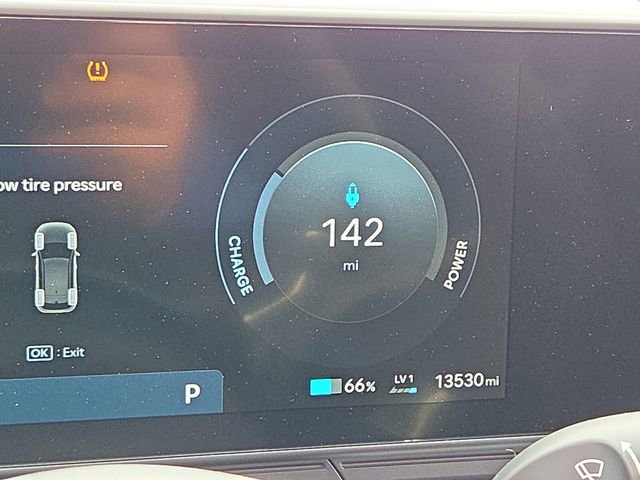 Used 2025 Hyundai Kona SE image 26