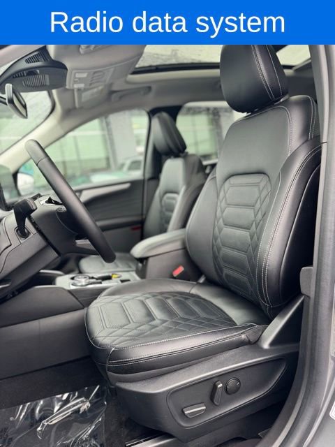 Used 2024 Ford Escape SE w/ PHEV Premium Package FWD image 14