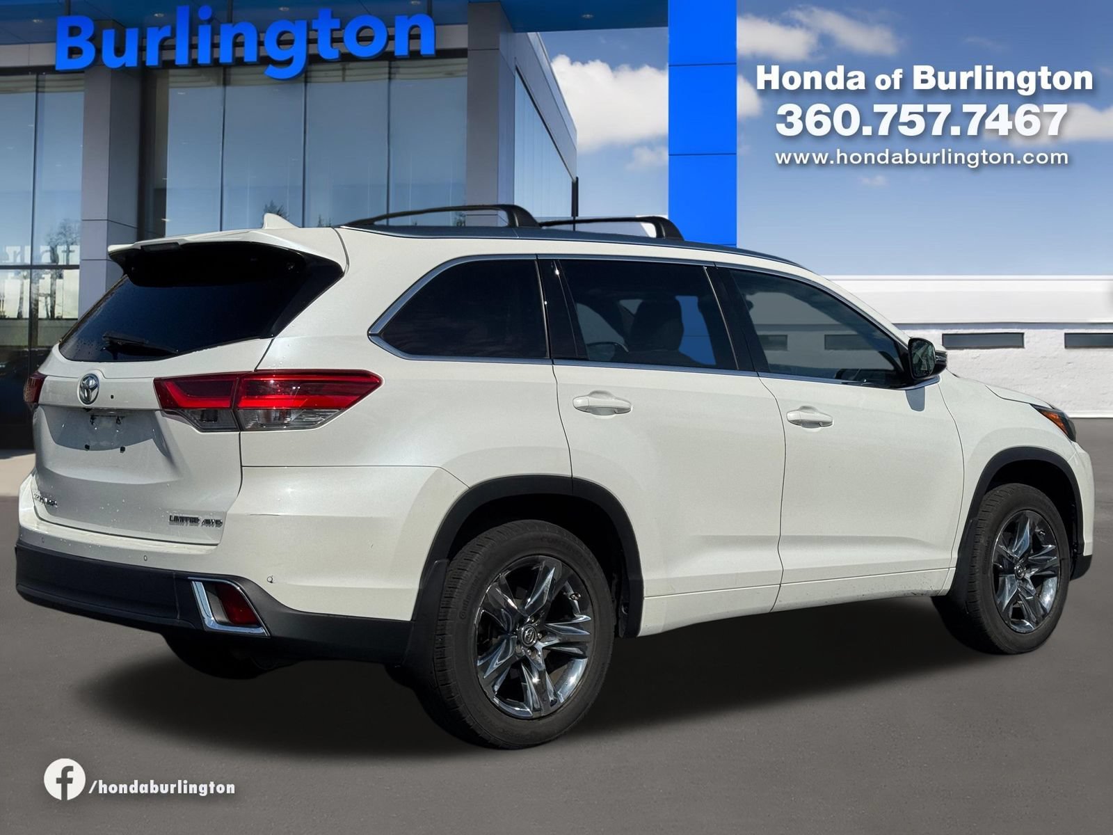 Used 2018 Toyota Highlander Limited Platinum AWD/4WD image 6