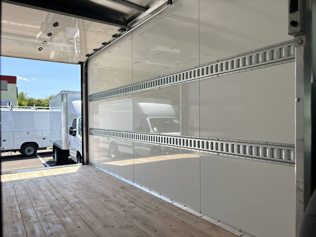 New 2025 Ford E-450 and Econoline 450 Super Duty w/ Power Equipment Group image 30