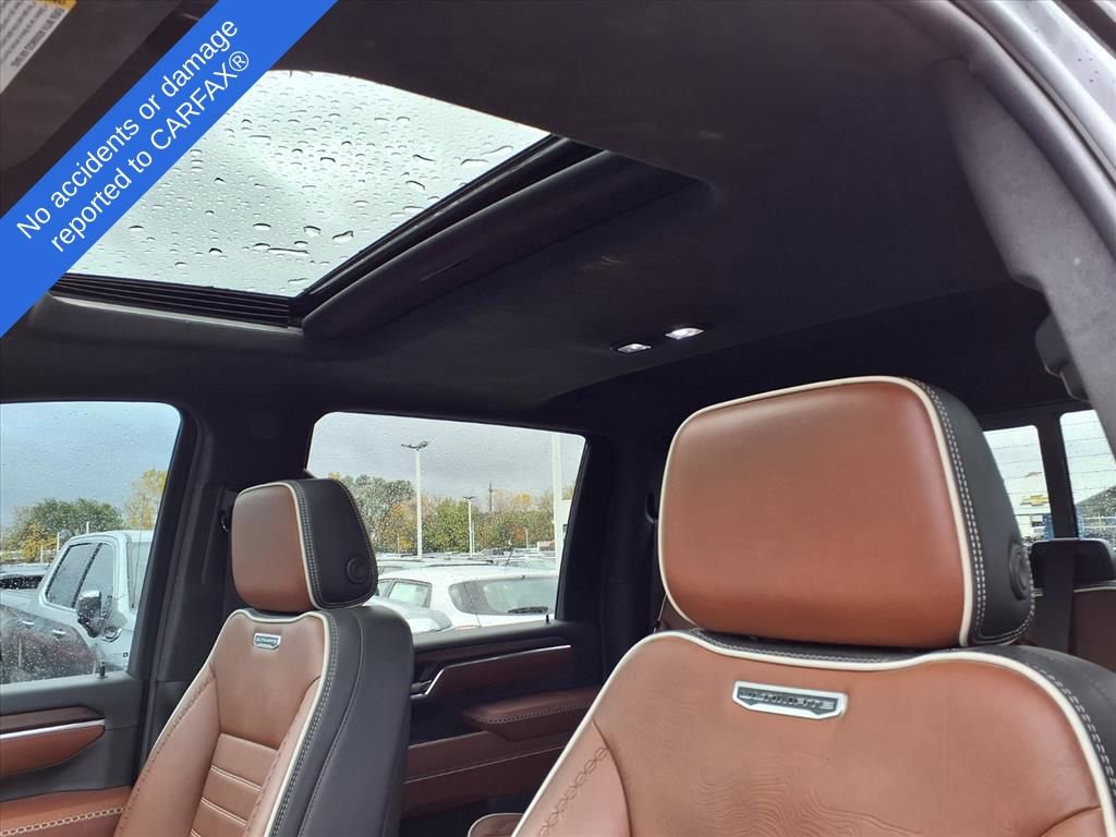 Used 2024 GMC Sierra 3500 Denali Ultimate image 18